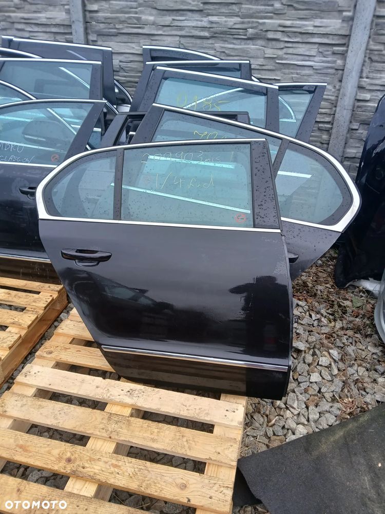 Drzwi Skoda SuperB - 1