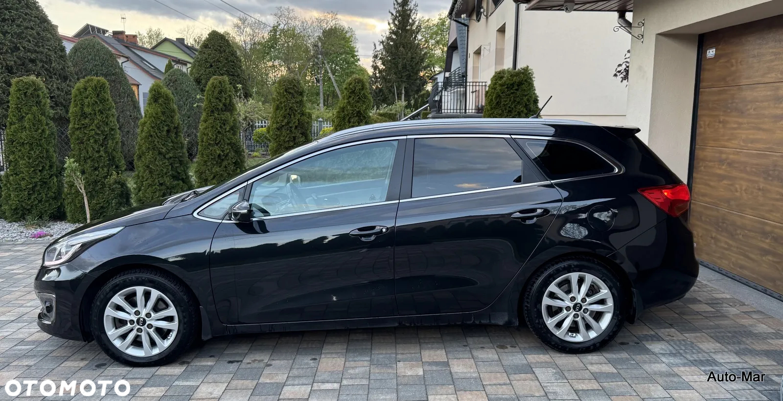 Kia Ceed 1.6 CRDi 136 ISG SW Edition 7 - 3