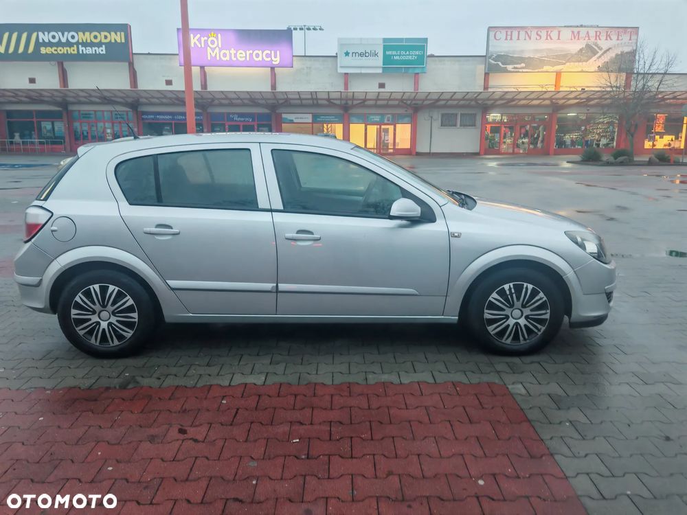 Opel Astra 1.6 - 4