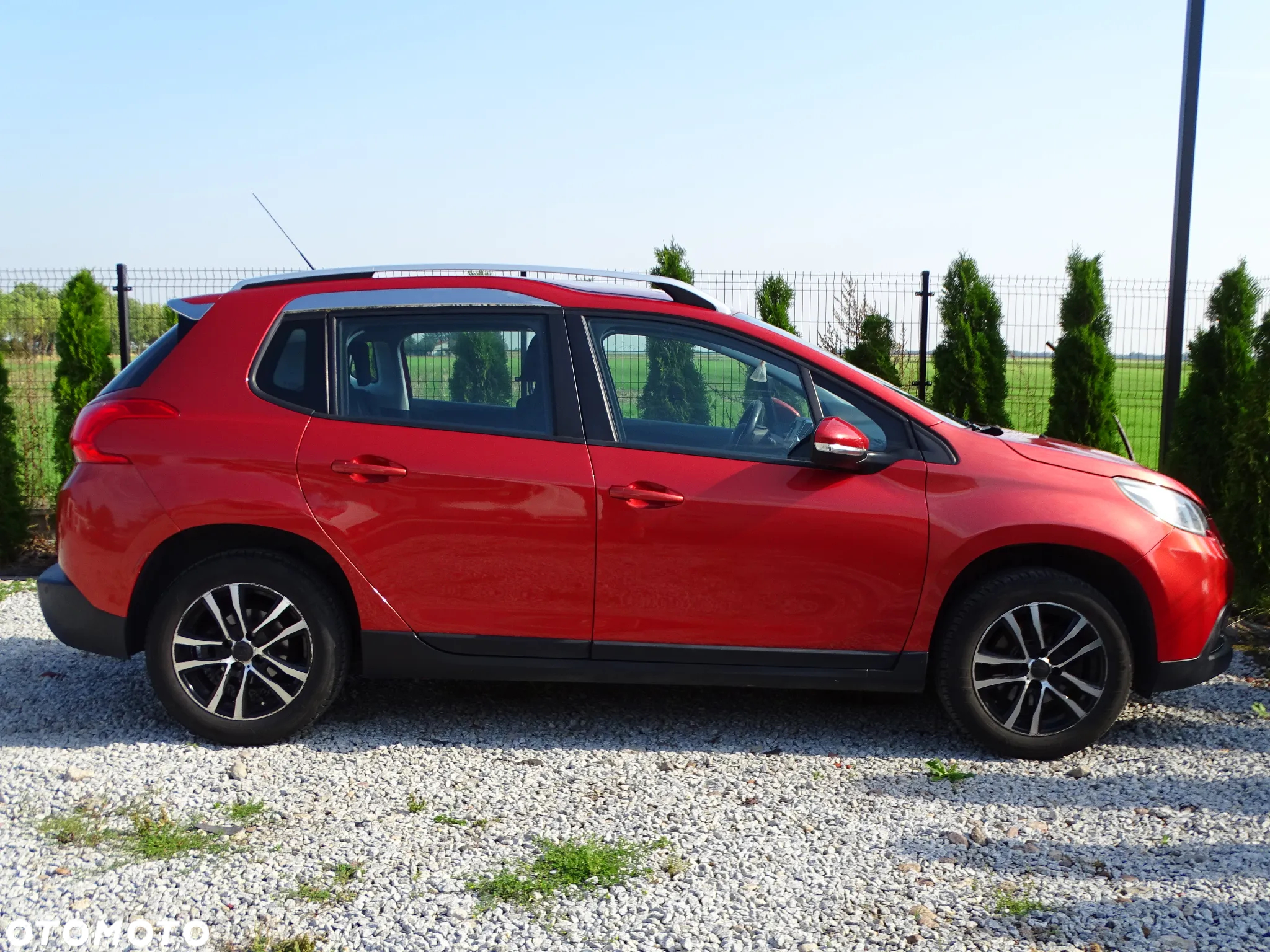 Peugeot 2008 1.2 Pure Tech Allure S&S - 30
