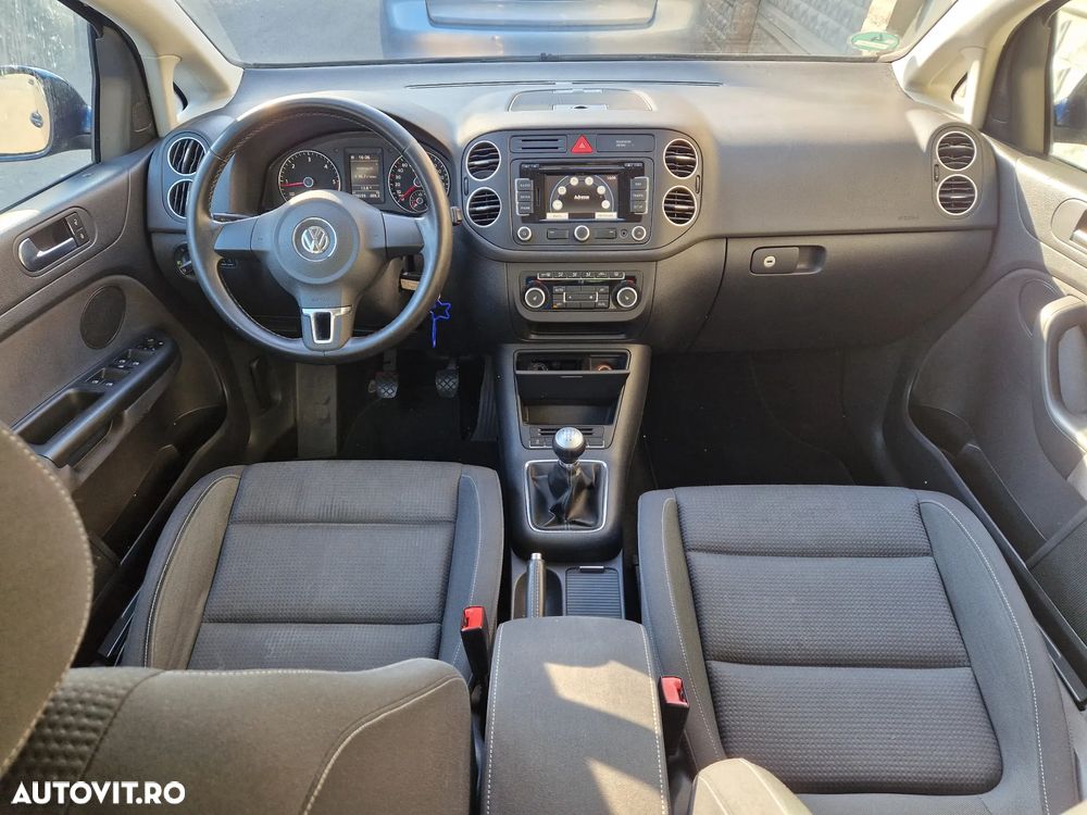 Volkswagen Golf 1.6 TDI DPF BlueMotion Technology Style - 9