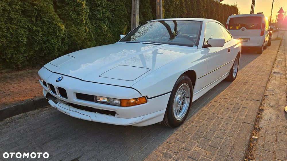 BMW Seria 8 - 36