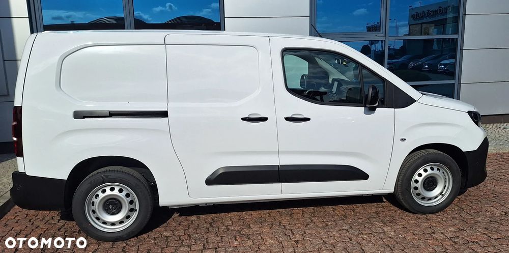 Peugeot Partner Furgon Long 950kg BlueHDi 130 KM S&S EAT8 Bogaty - 7