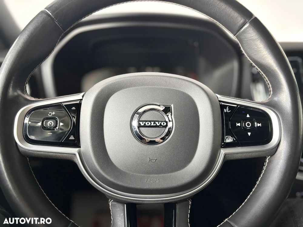 Volvo V60 T6 AWD Geartronic R-Design - 11