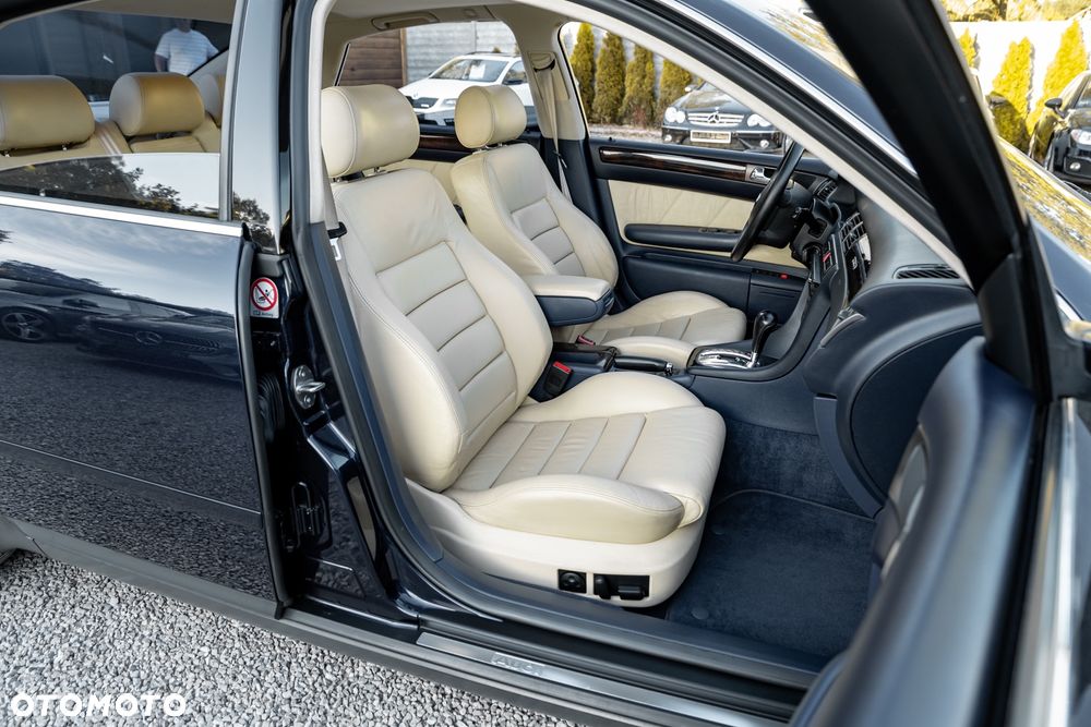 Audi A6 Limousine 2.8 Quattro - 25