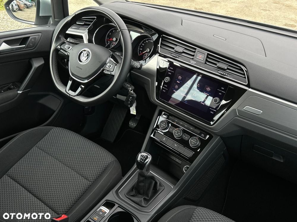 Volkswagen Touran 1.5 TSI EVO Comfortline - 18