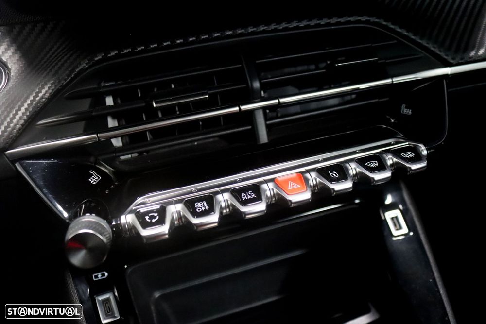 Peugeot e-2008 50 kWh Active Pack - 25