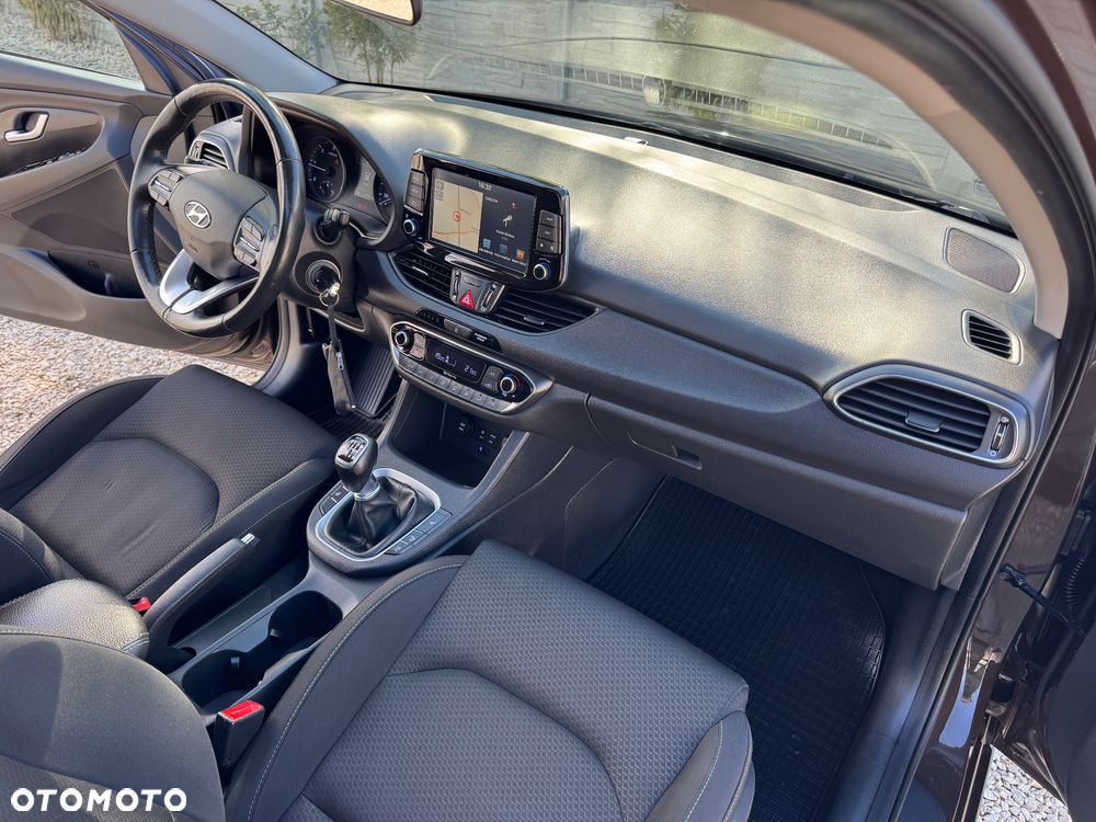 Hyundai i30 1.6 CRDI Intro Edition - 31