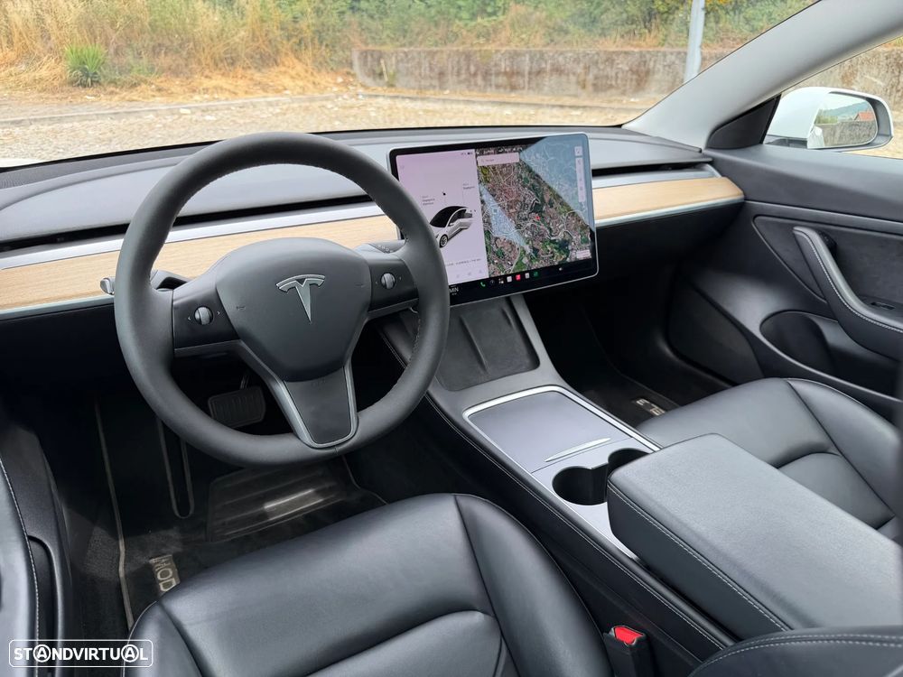 Tesla Model 3 Standard Range Plus RWD - 2