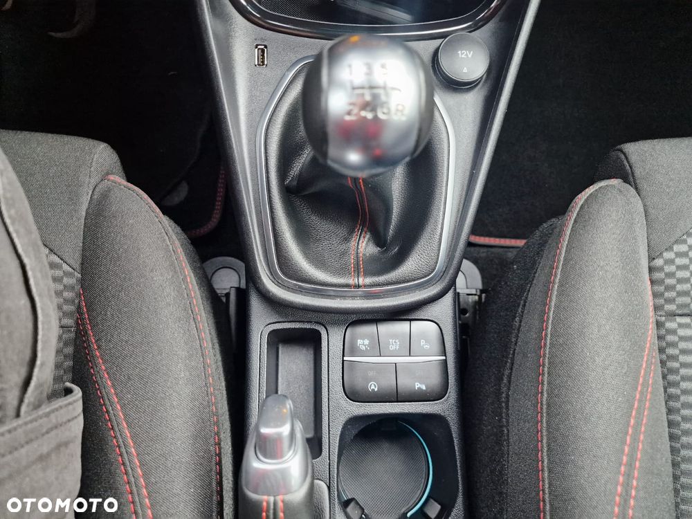 Ford Puma 1.0 EcoBoost Hybrid ST-LINE - 31