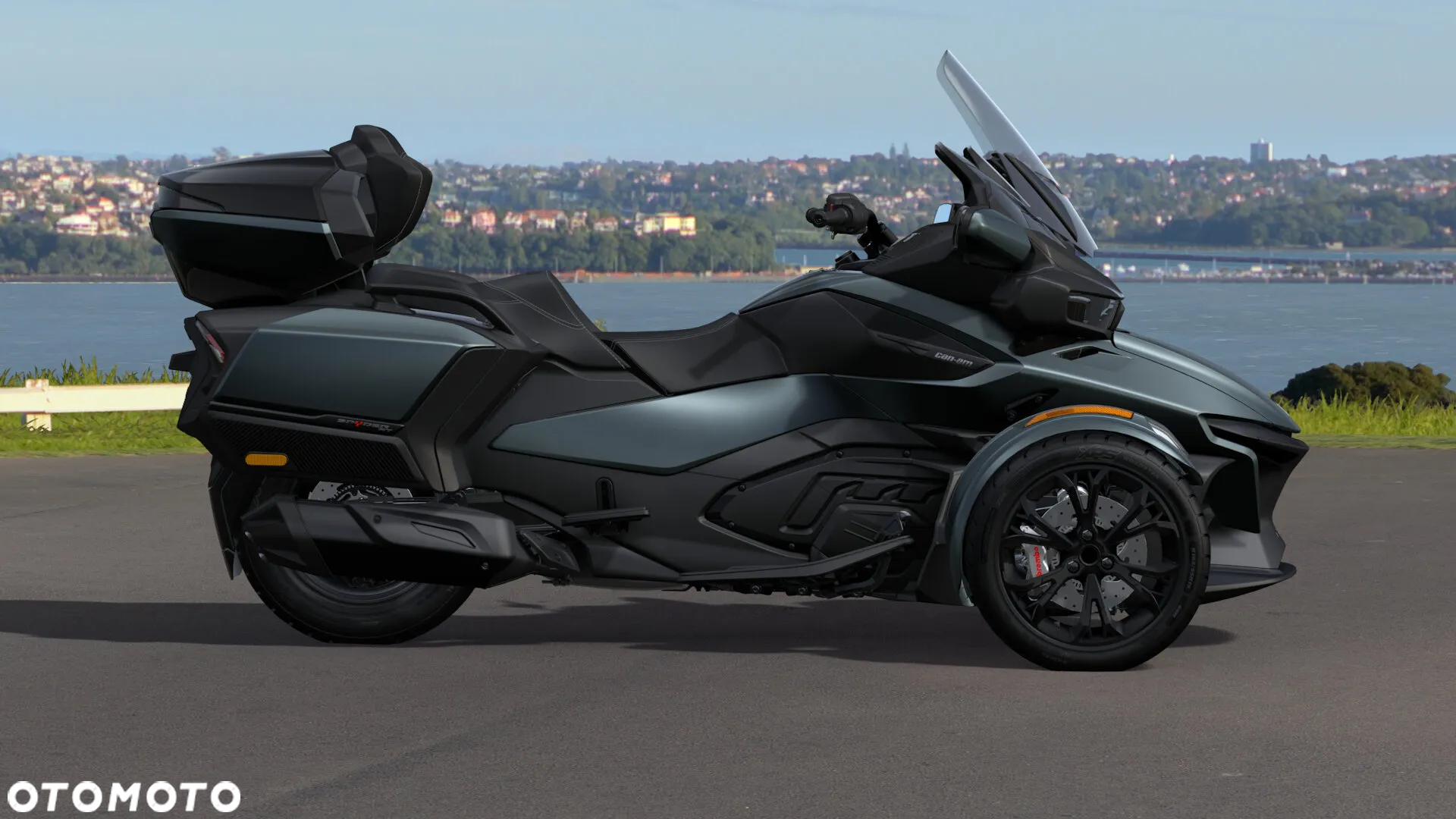 Can-Am Spyder - 7
