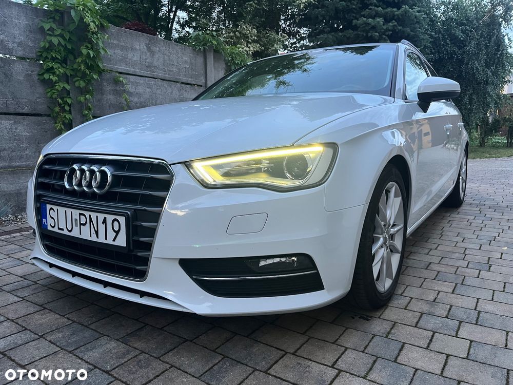 Audi A3 Sportback 2.0 TDI Ambiente - 9