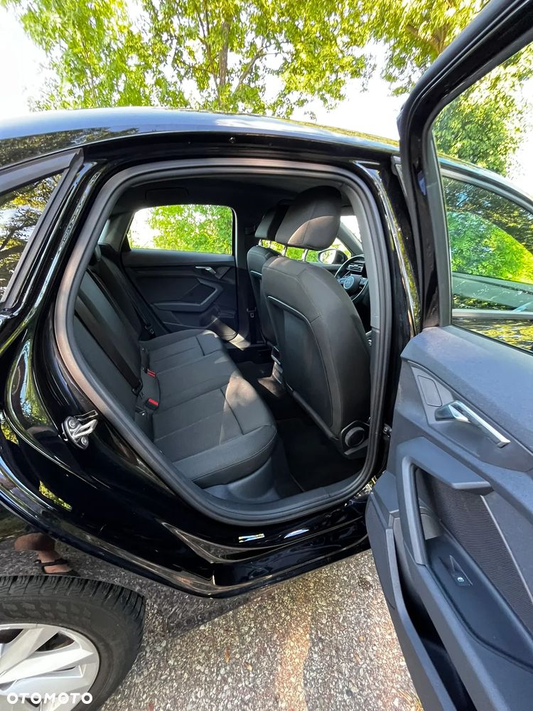 Audi A3 Limousine 35 TFSI mHEV S tronic - 30