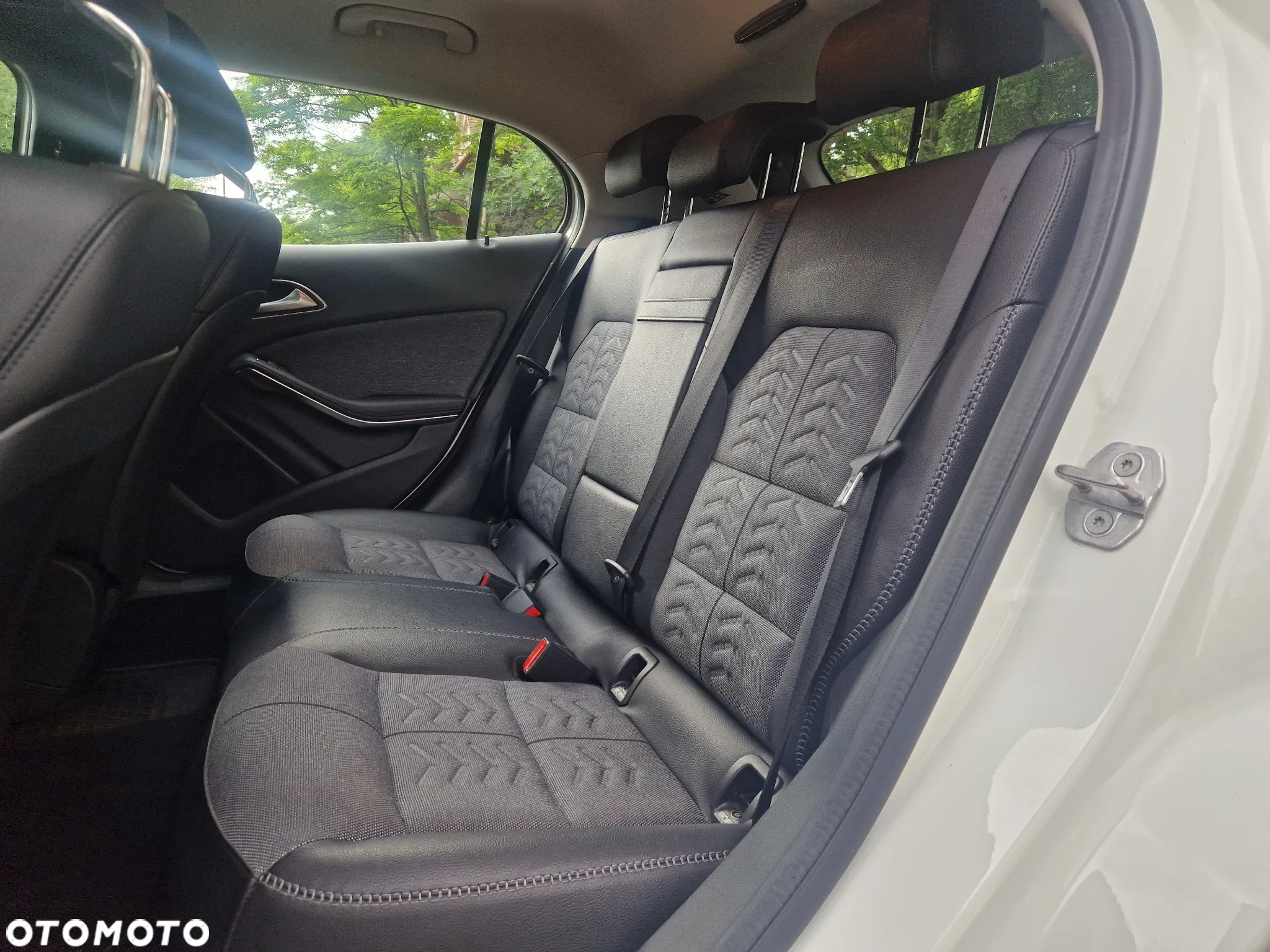 Mercedes-Benz GLA 220 4-Matic Style - 10