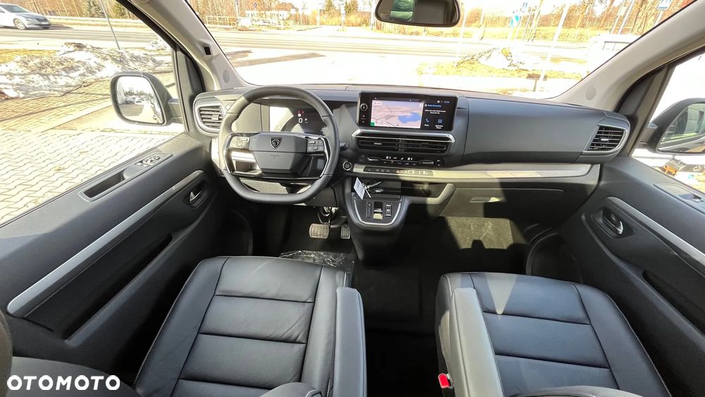 Peugeot Traveller 2.2 BlueHDi Long Business VIP EAT8 - 12