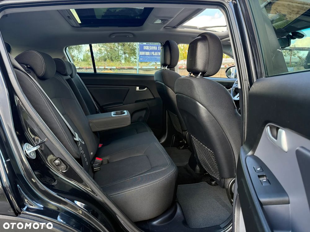 Kia Sportage 1.6 GDI Business Line M 2WD - 26