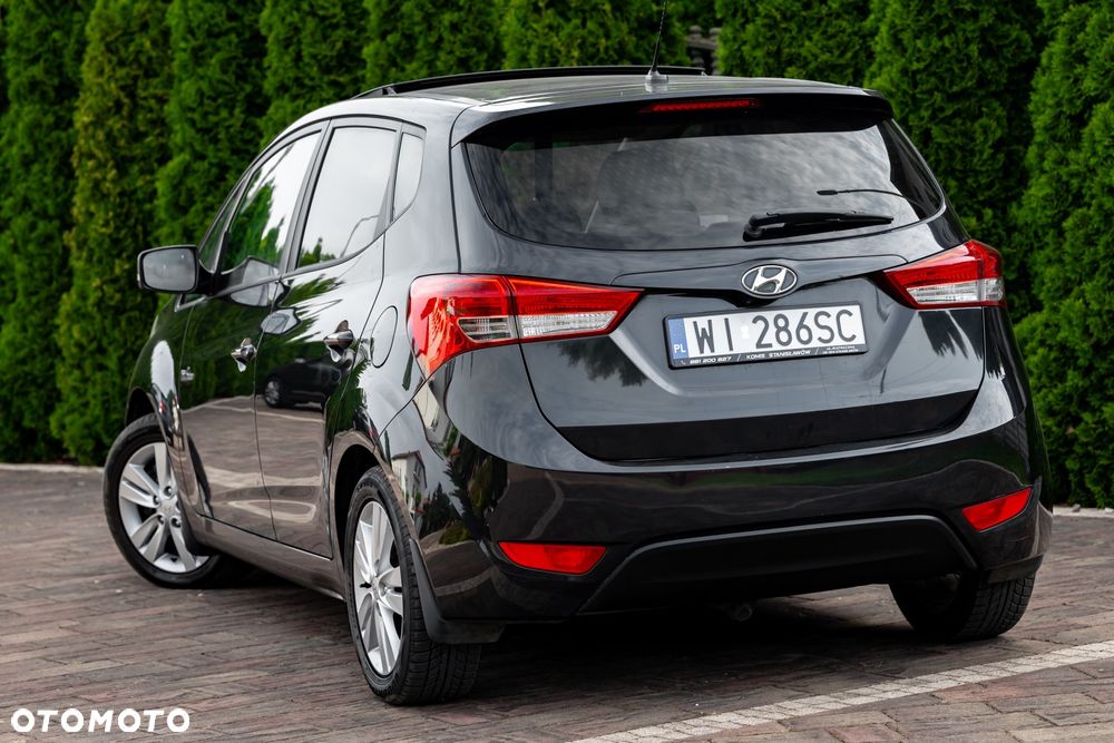 Hyundai ix20 1.4 Premium blue - 9