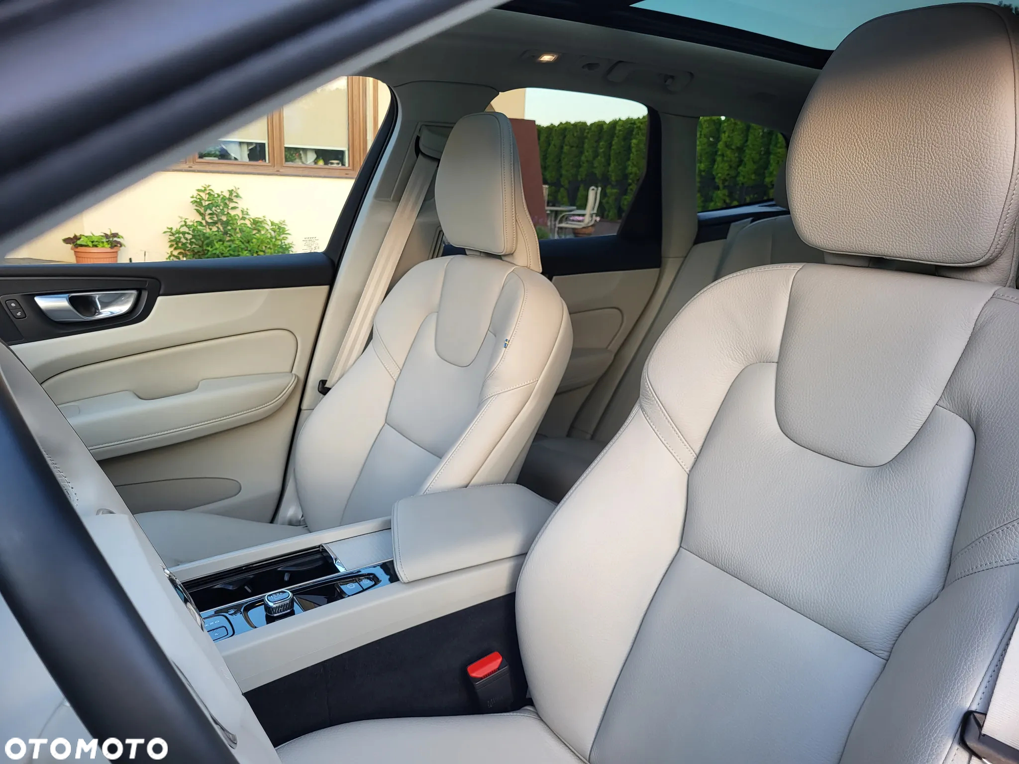 Volvo XC 60 - 24