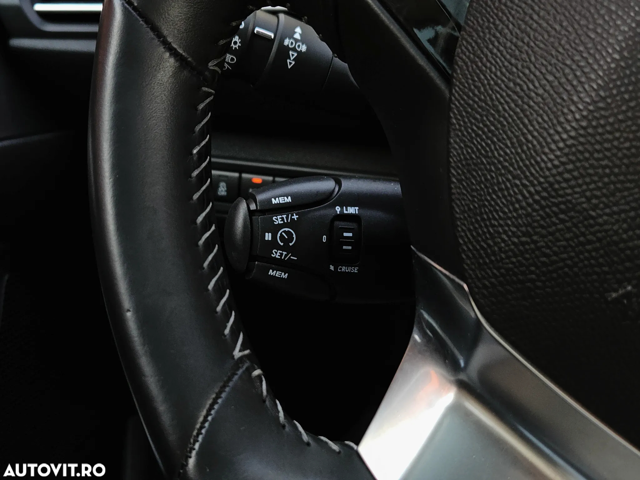 Peugeot 308 SW 1.6 e-HDI FAP STT Allure - 19