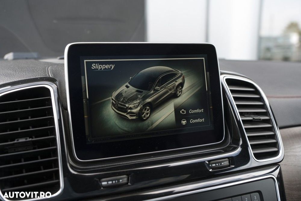 Mercedes-Benz GLE 350 d 4MATIC - 39