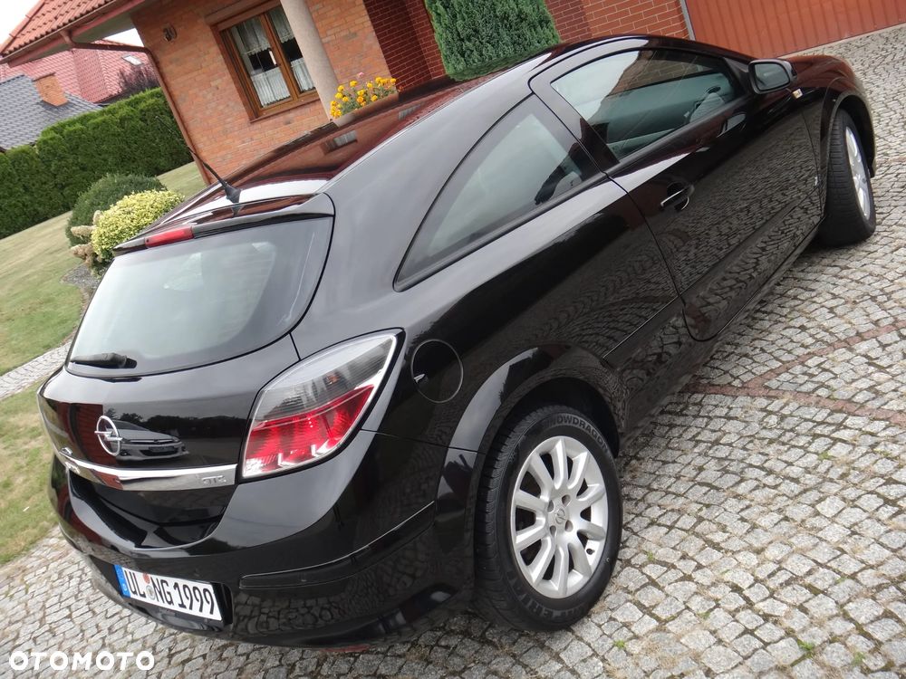 Opel Astra 1.6 NAVI - 22