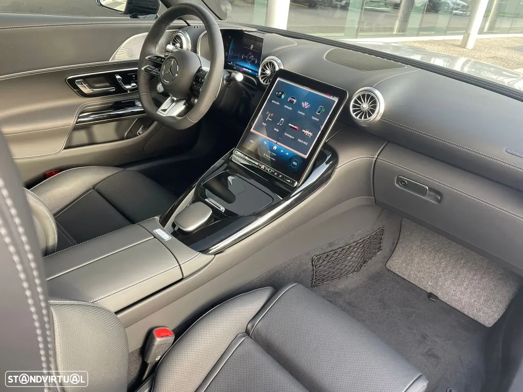 Mercedes-Benz AMG GT 63 4Matic+ - 5