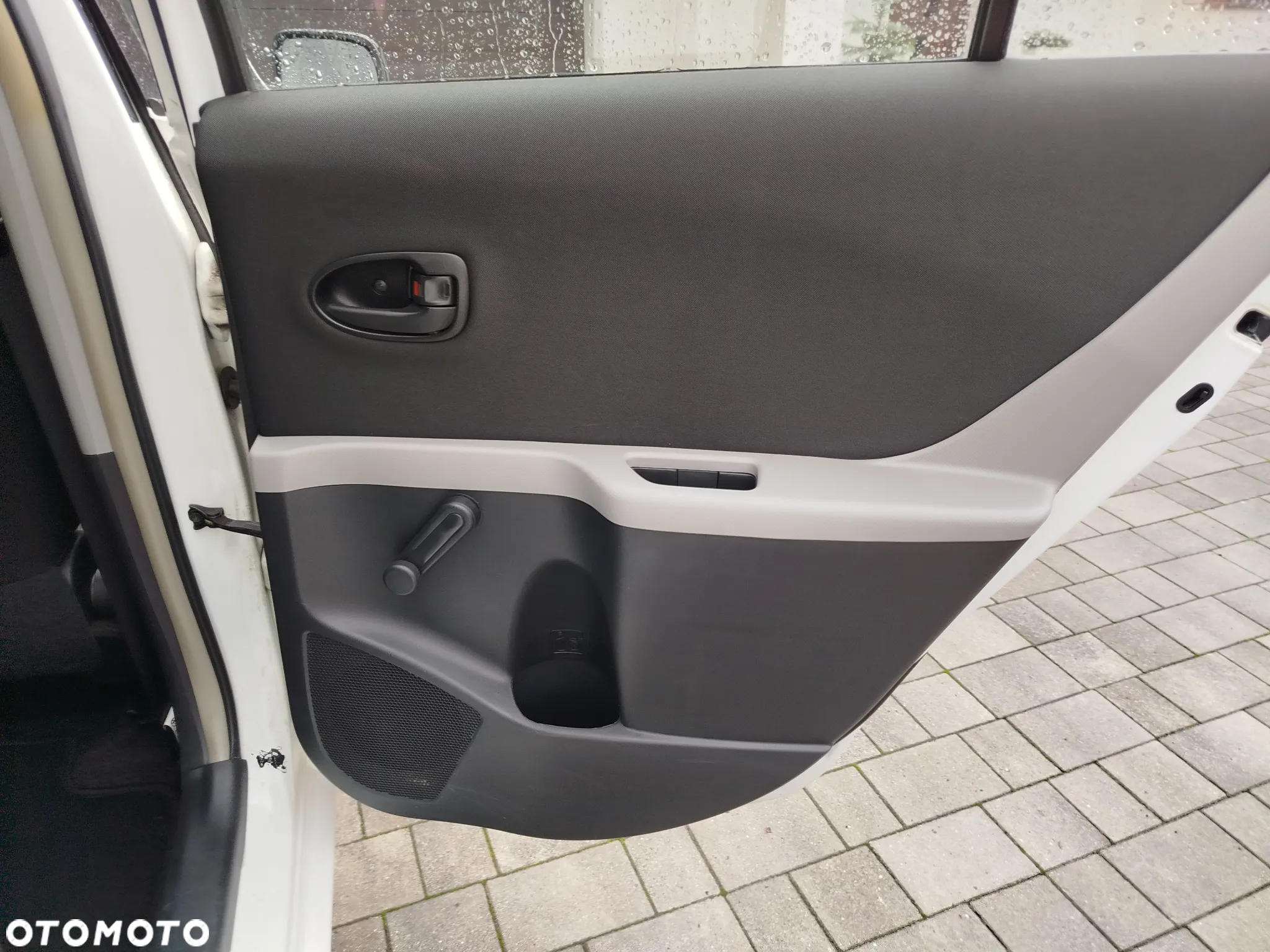 Toyota Yaris 1.33 Luna - 21