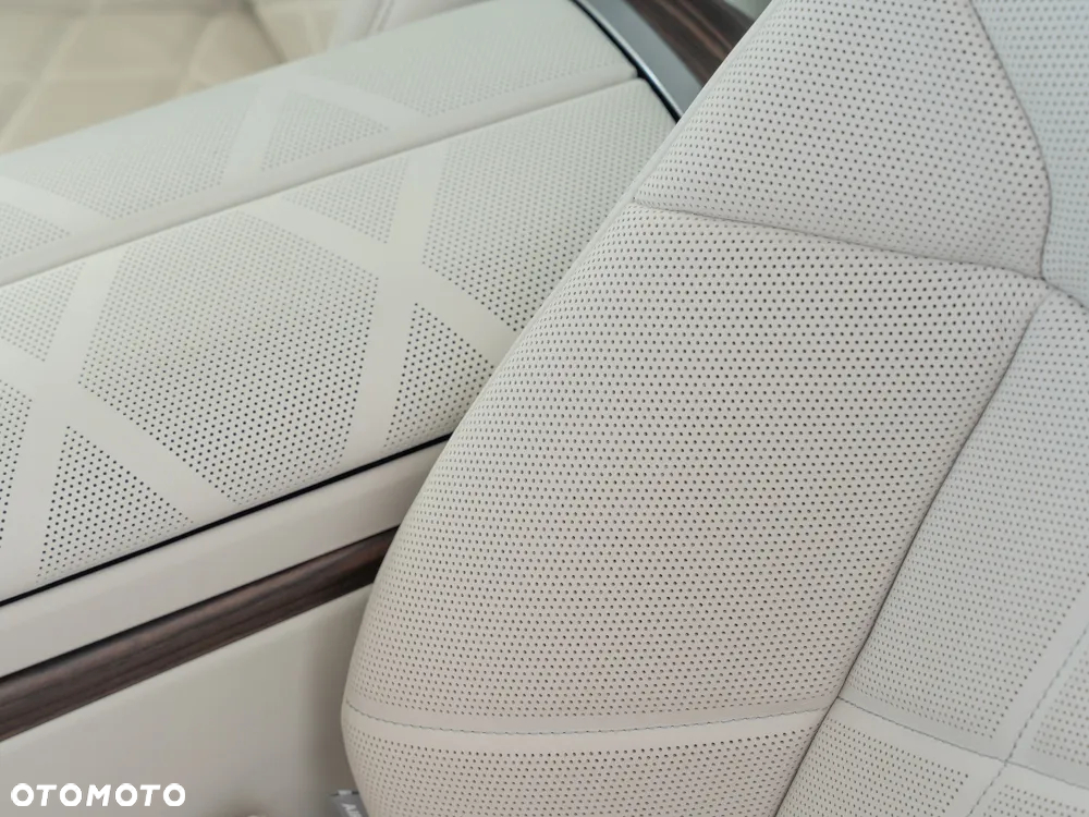 BMW Seria 7 740d xDrive - 11