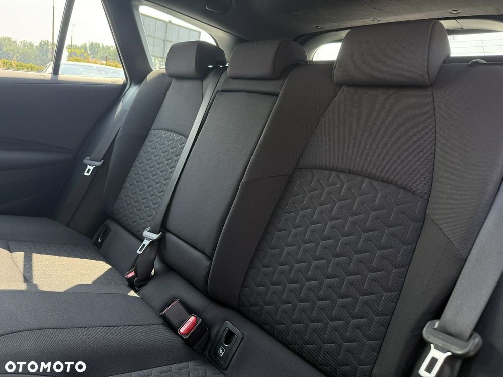 Toyota Corolla 1.8 Hybrid Comfort - 34