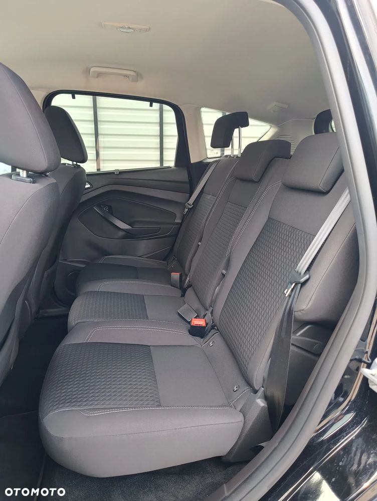 Ford C-MAX - 19