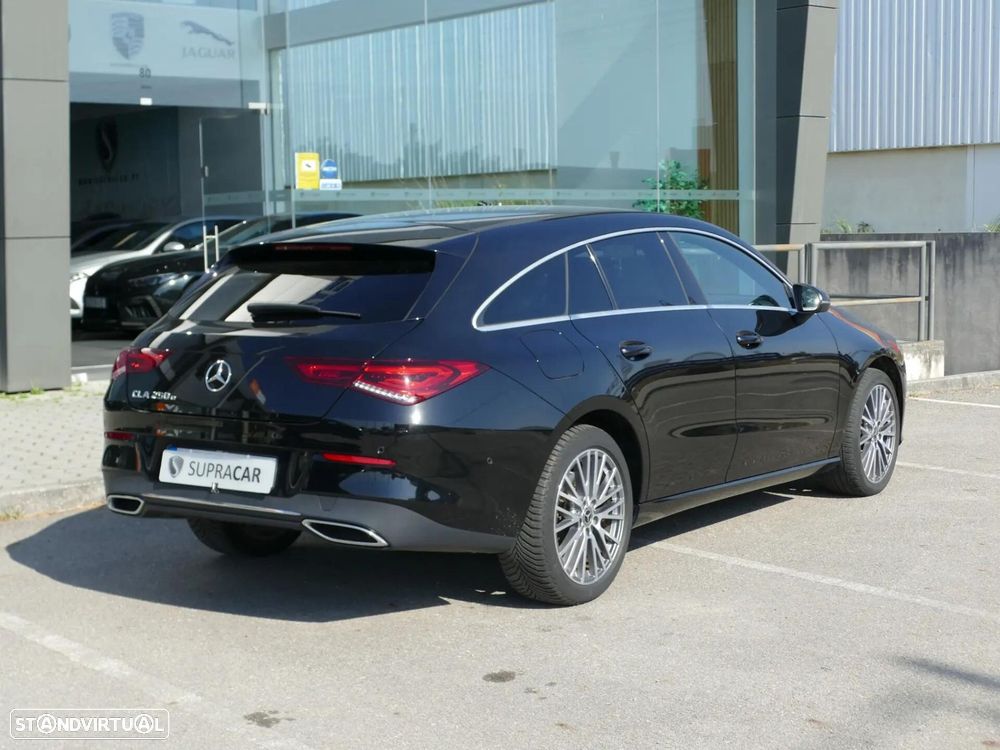 Mercedes-Benz CLA 250 e Shooting Brake Progressive - 5