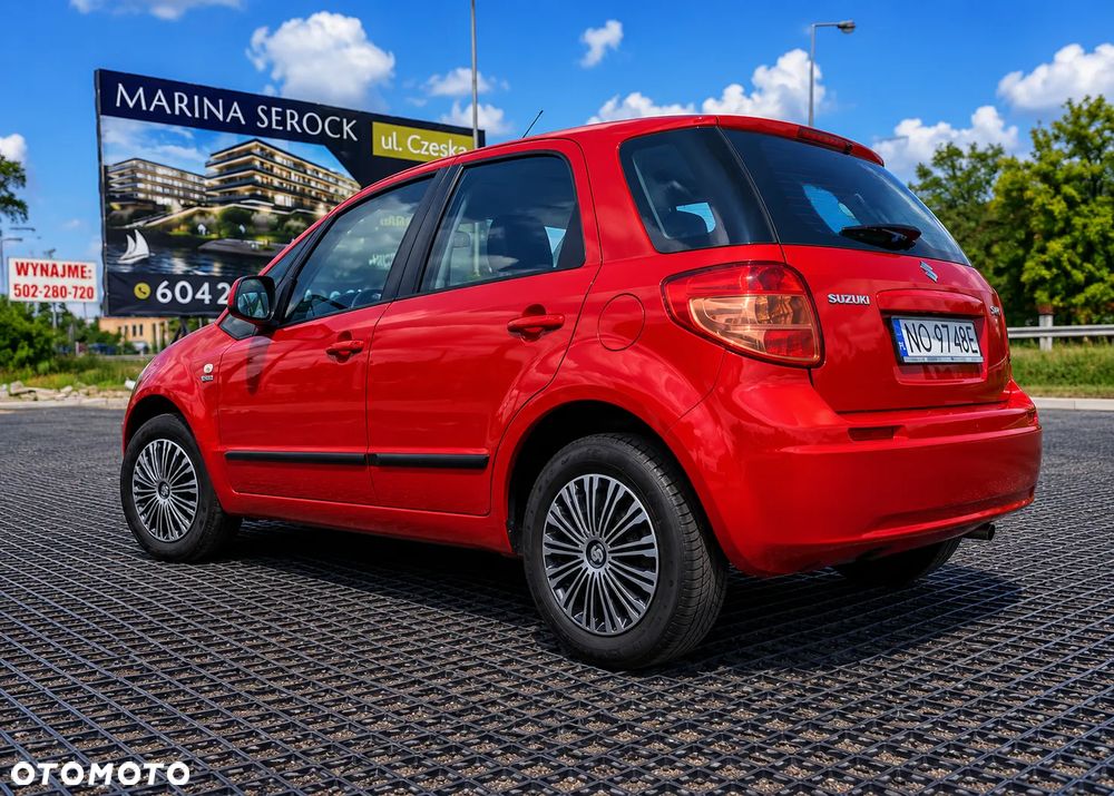 Suzuki SX4 - 11