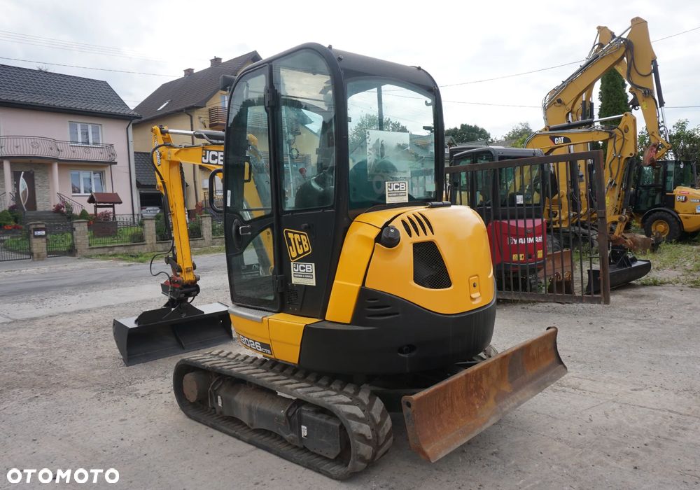 JCB 8026 - 5
