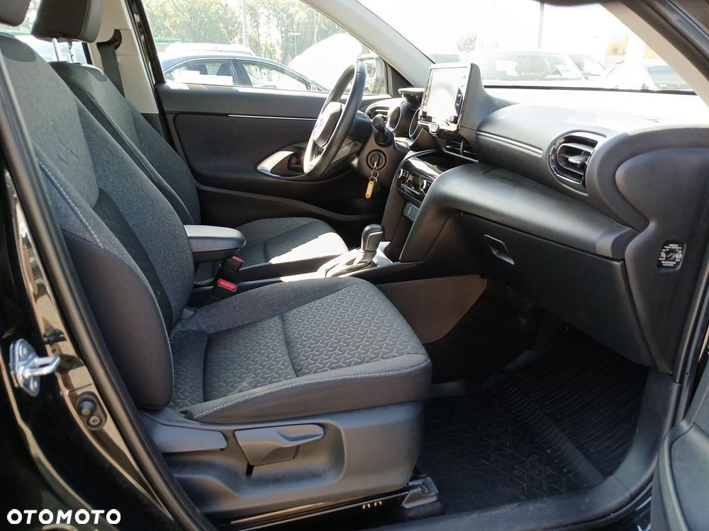 Toyota Yaris Cross Hybrid 1.5 Comfort - 10