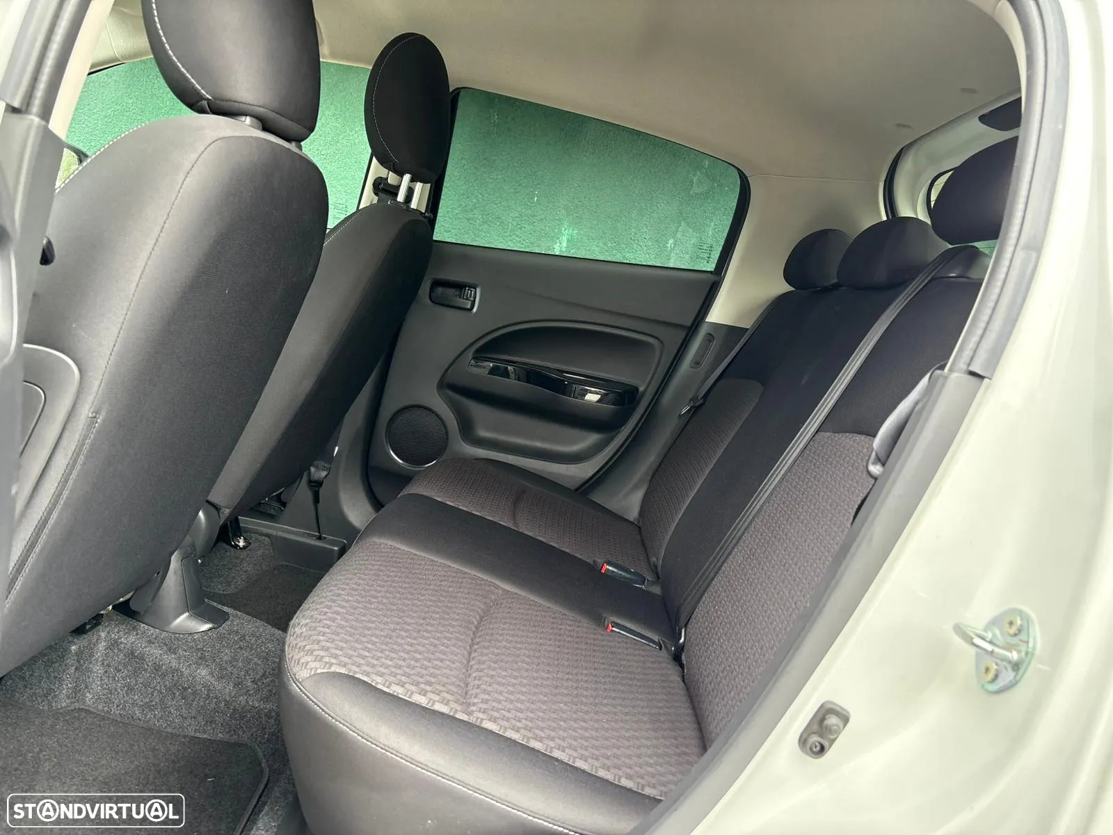 Mitsubishi Space Star 1.2 Intense - 16