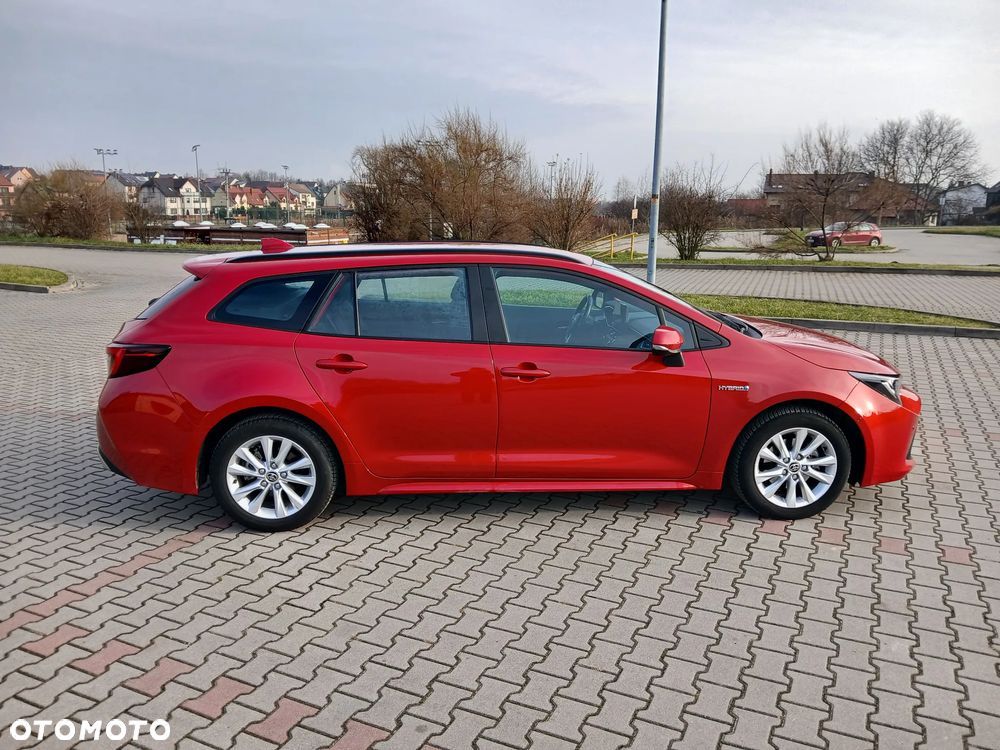 Toyota Corolla 1.8 Hybrid Comfort - 4