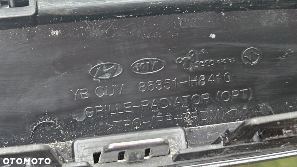 Kia Stonic YB Grill 86351H8410 - 13