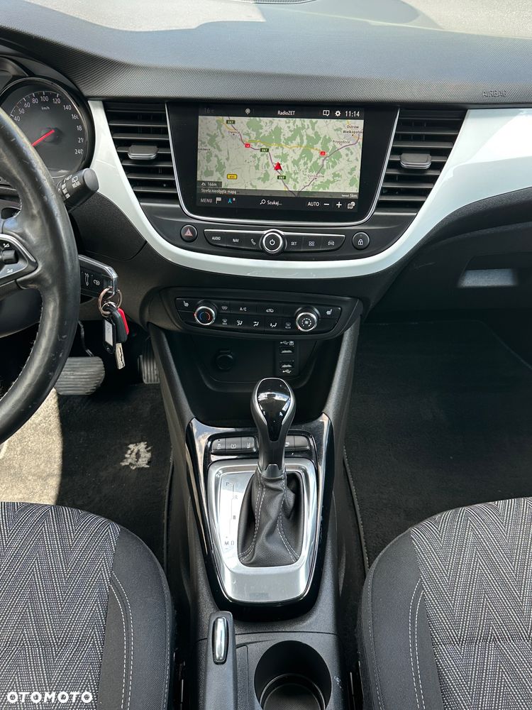 Opel Crossland X - 17