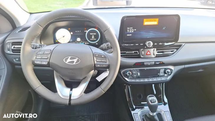 Hyundai i30 1.5 96CP M/T Highway - 13