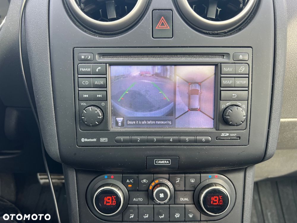 Nissan Qashqai - 12