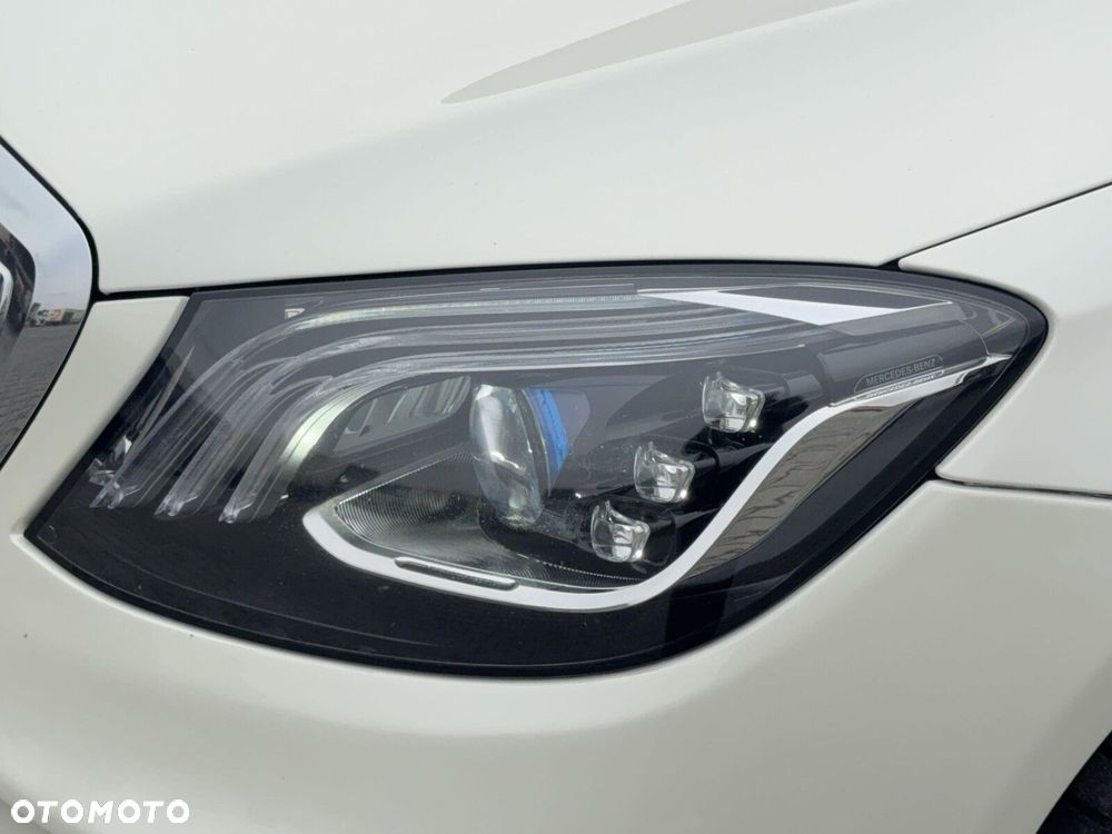 Mercedes-Benz Klasa S 400 d 4-Matic L 9G-TRONIC - 8