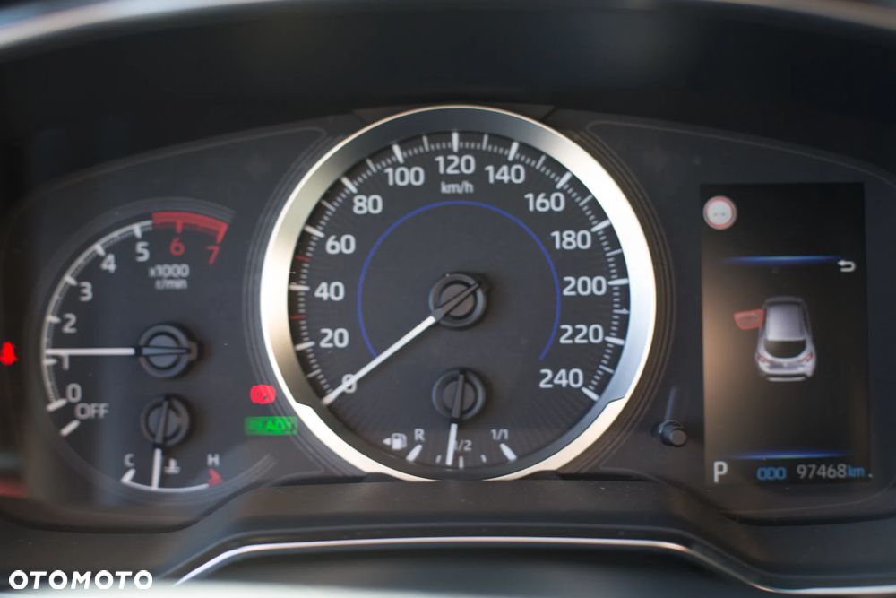 Toyota Corolla 1.8 Hybrid Comfort - 12