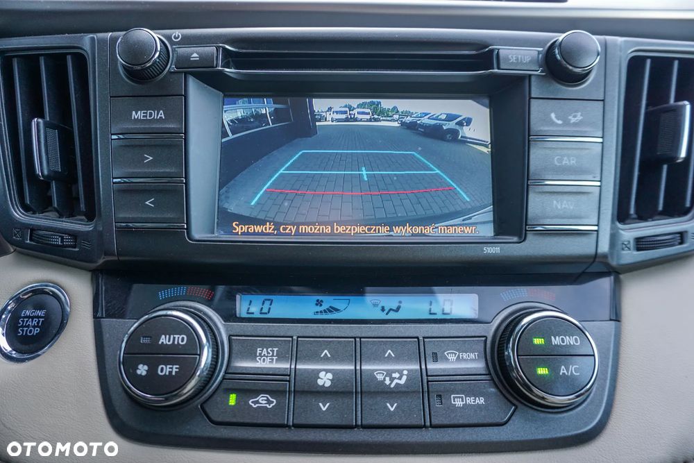 Toyota RAV4 - 16