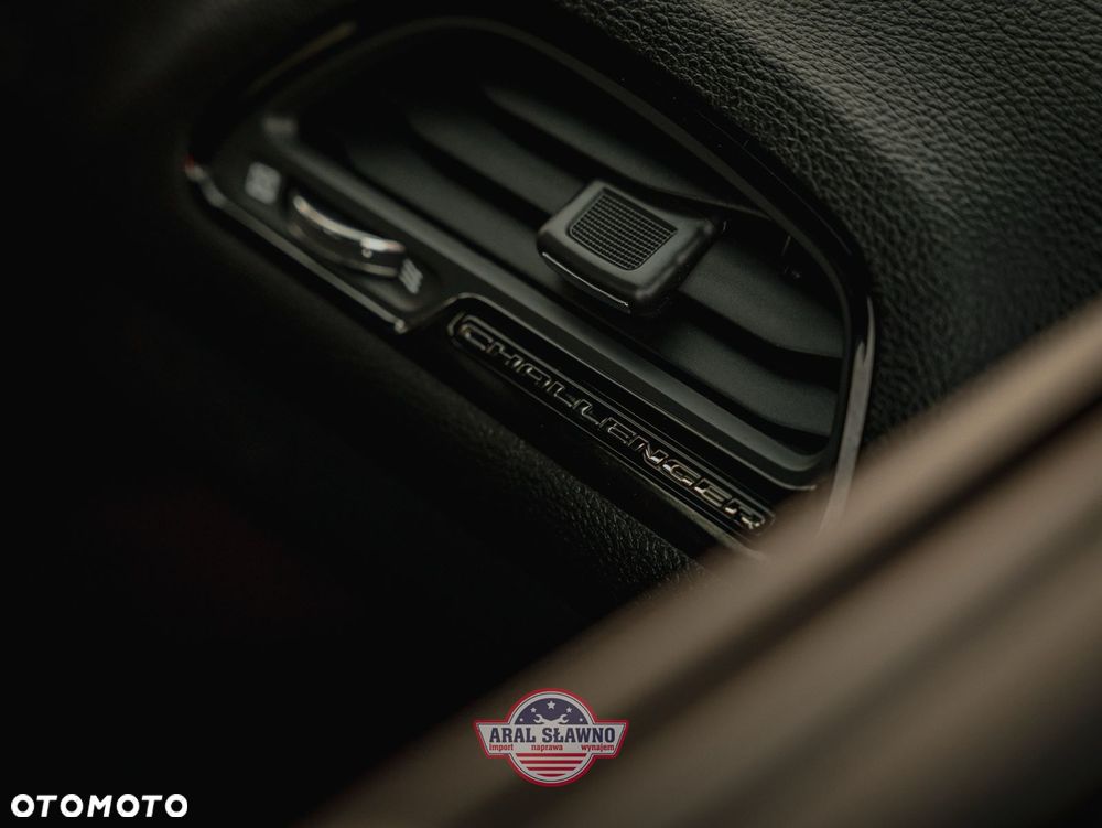 Dodge Challenger 3.6 GT AWD - 6