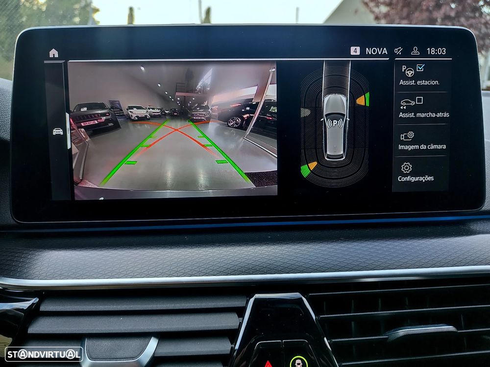 BMW 530 e Pack Desportivo M - 20