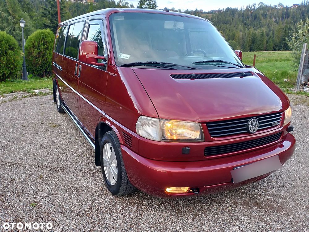 Volkswagen Caravelle - 2