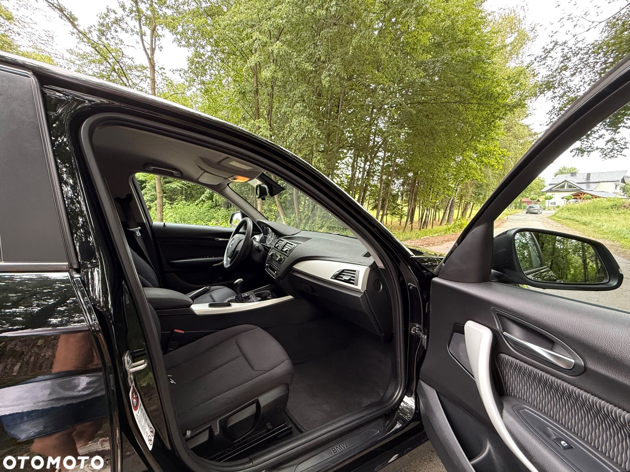 BMW Seria 1 116i - 23
