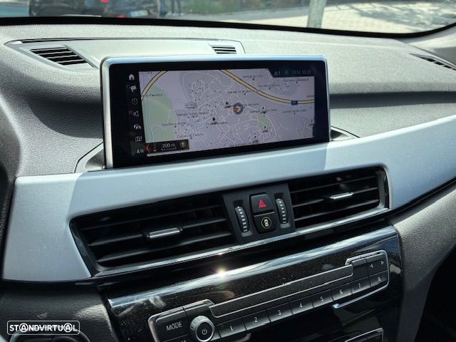 BMW X1 16 d sDrive Advantage - 25