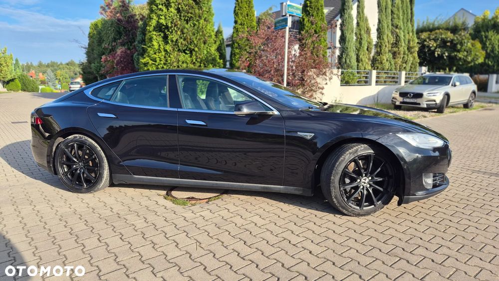 Tesla Model S 2014 photo 3