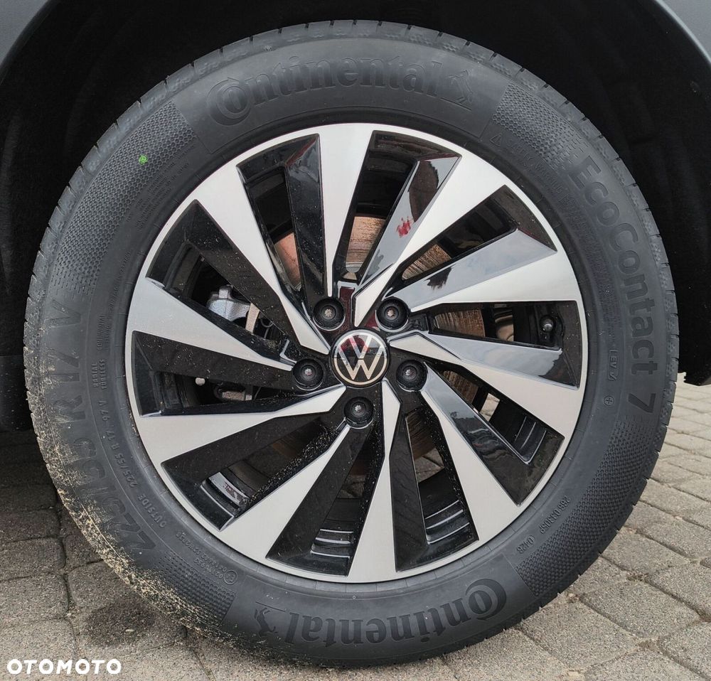 Volkswagen T-Roc 1.5 eTSI Life DSG - 21